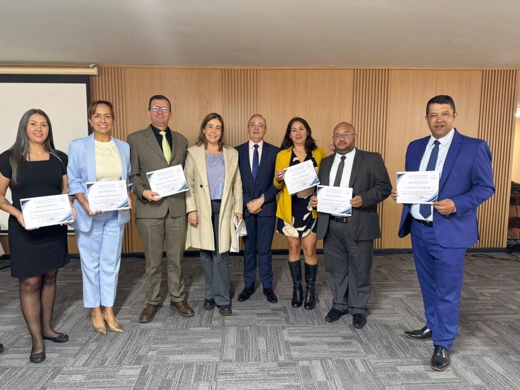 Casur conmemora el Día del Veterano destacando su legado institucional 12 3